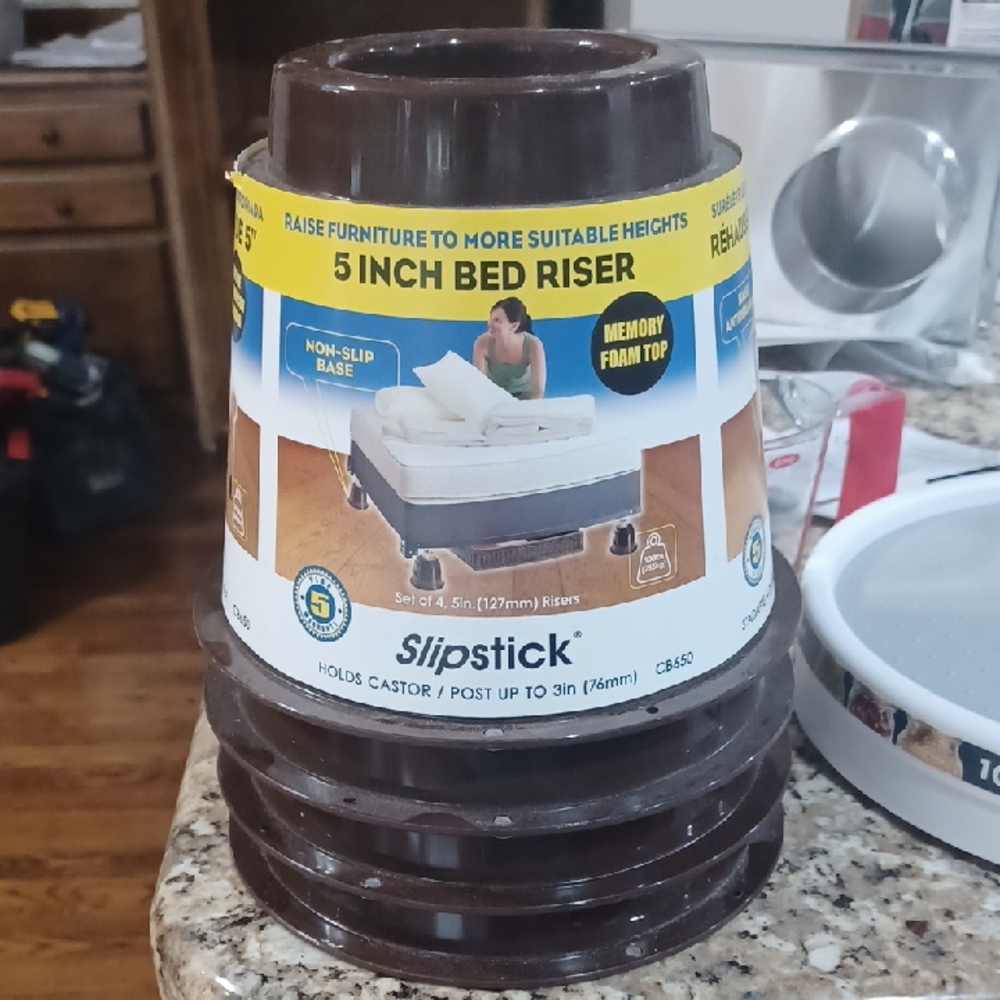 SLipstick Dark Brown 5-Inch Bed Riser Set Of 4